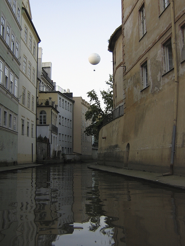 2009-07-16 22-49-48