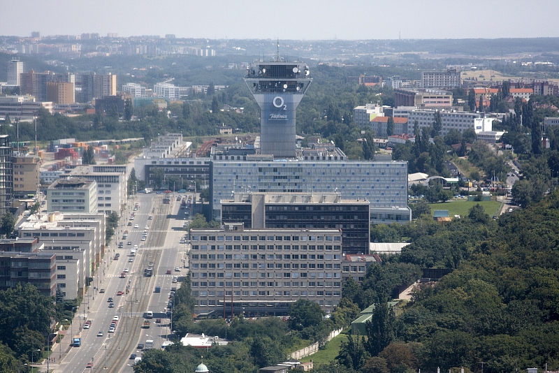 с высоты 93.05м