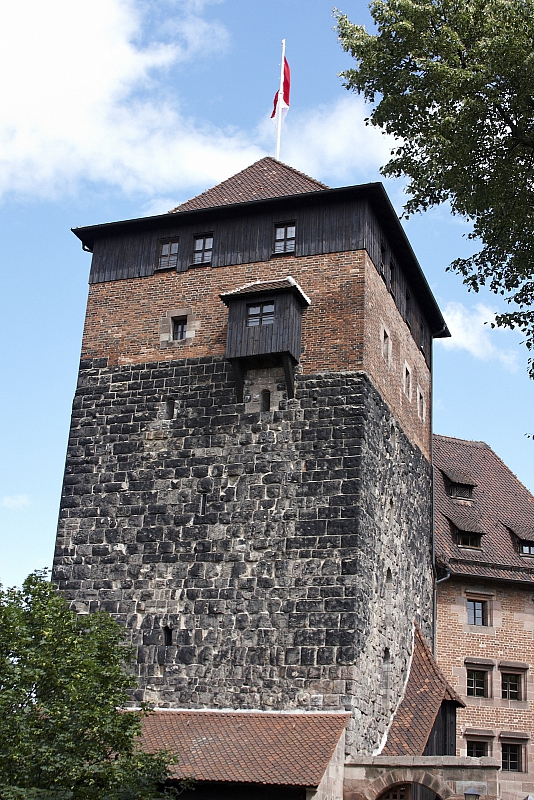 «Фюнфэктурм» (Fünfeckturm) - Пятиугольная башня