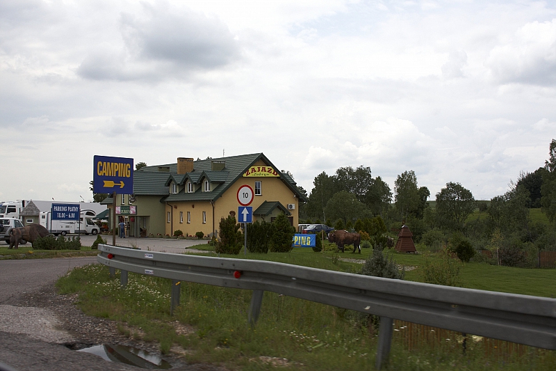 кемпинг у дороги