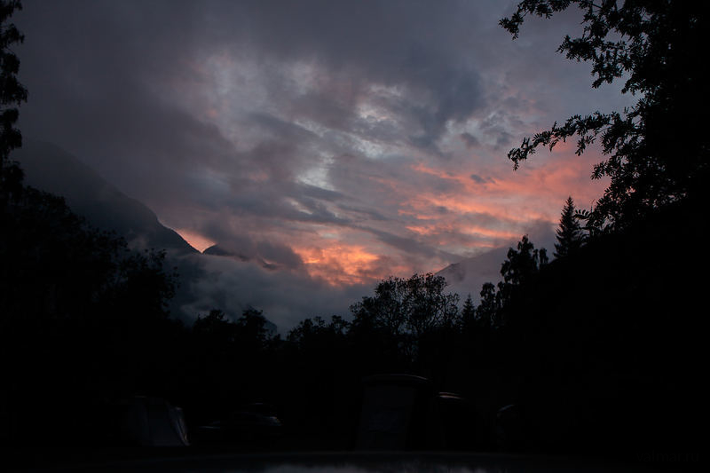 2018-07-31 23-38-42 421