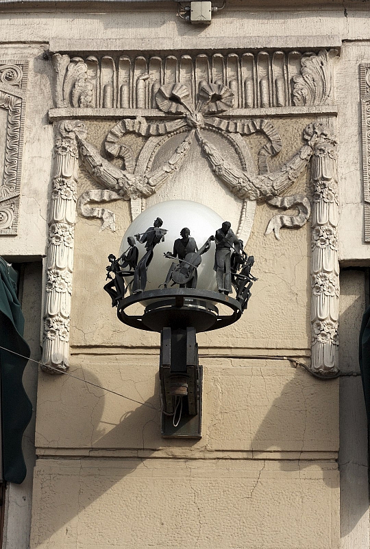 2008-04-05 11-07-00