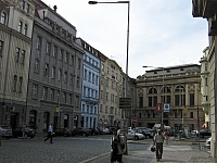 Senovazne nam.