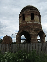 разрушенная церковь