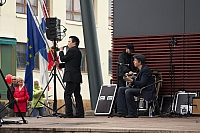 2010-05-01 12-07-50